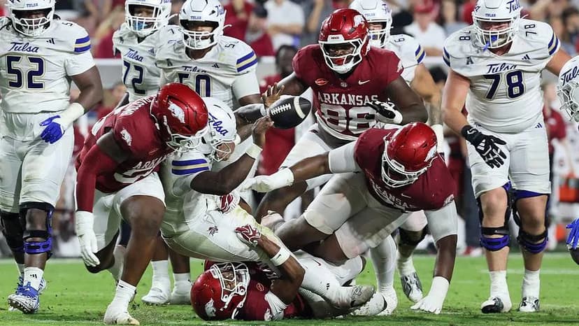 Arkansas Defense Silences Tulsa's Backup QB