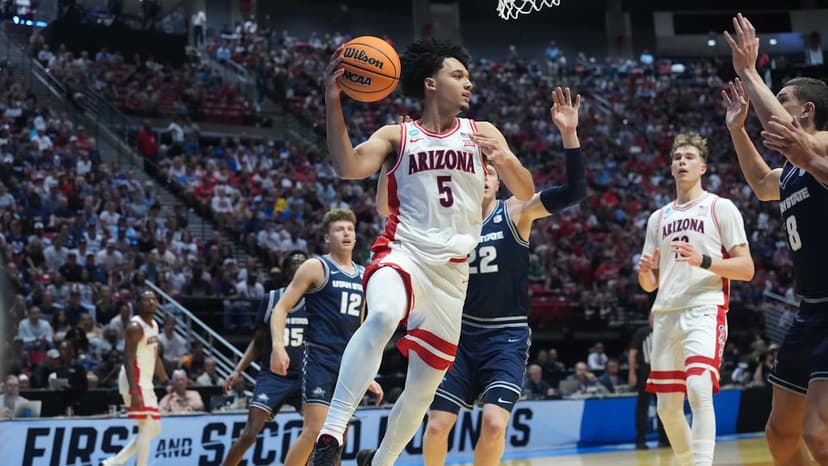 Sweet 16: Can Arkansas Dethrone Arizona?