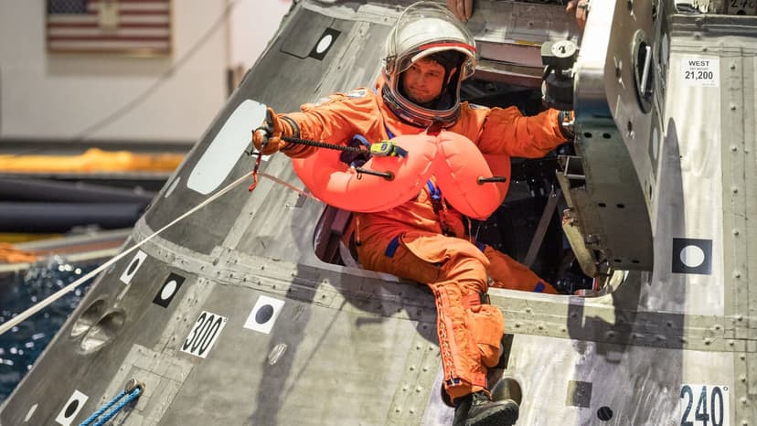 NASA Simulates Moonwalks for Artemis II Crew