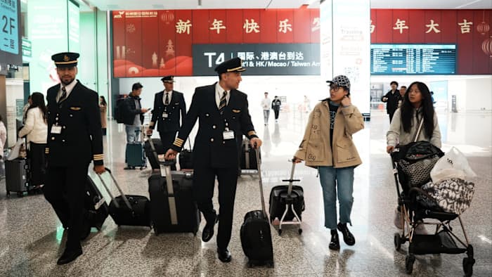 Asia's Airports Seize Global Travel Chance Amidst Conflict