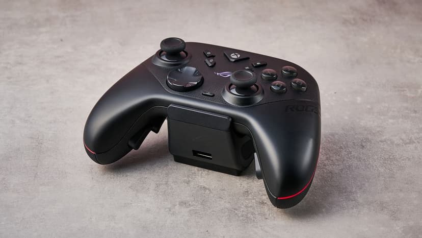 Asus Raikiri II: Premium Xbox Pad Defies Drift