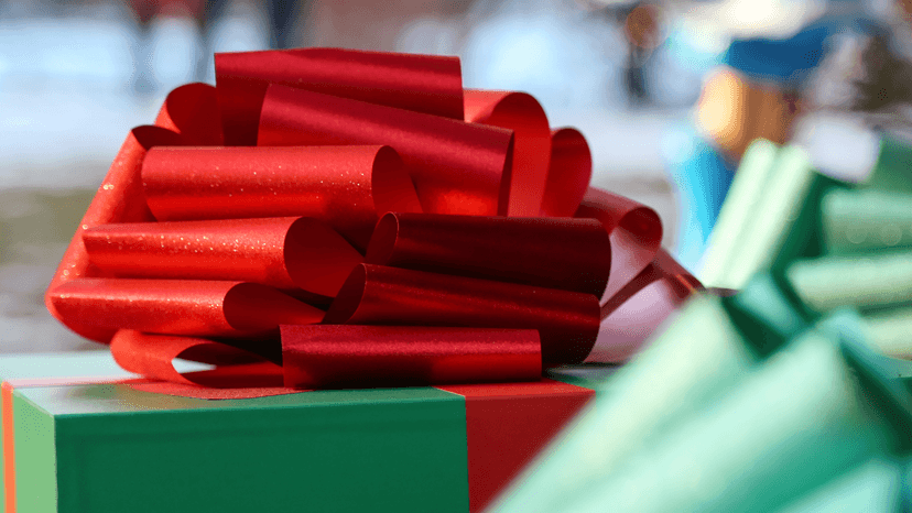 Athletes' Holiday Gifts Go Viral: Lavish Locker Room Love