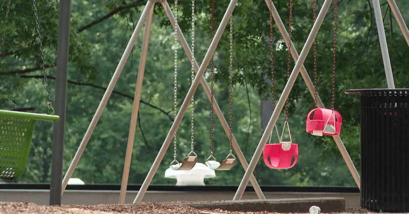 Atlanta Heat Sickens Children in Park