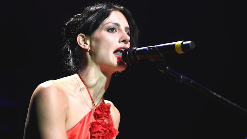 Audrey McGraw's 'Velvety' Cover Stuns Fans