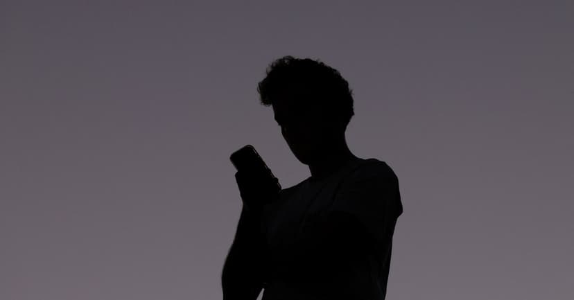 Australia Eyes AI Age Verification Crackdown