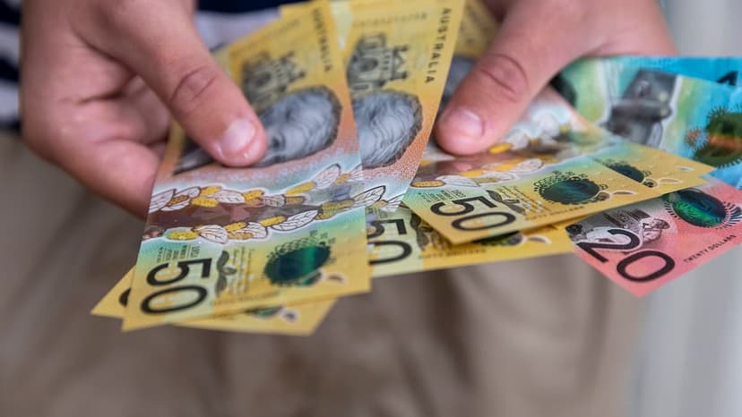 Aussie Cash Comes Back: Notes and Coins See a Revival