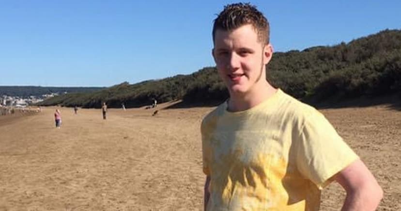 Man's Final Message: 'Love My Mum' Before Tenerife Death