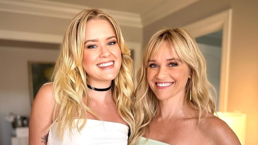 Reese Witherspoon's daughter Ava stuns in snakeskin dress