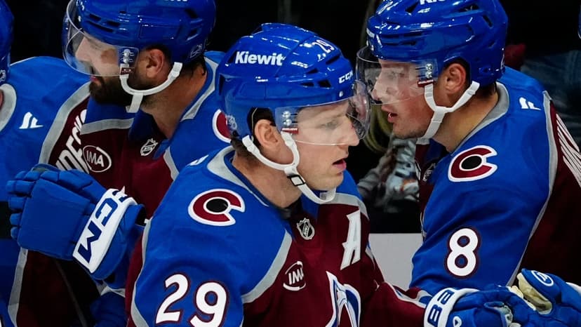 Avalanche vs. Stars: Betting on MacKinnon's Shot