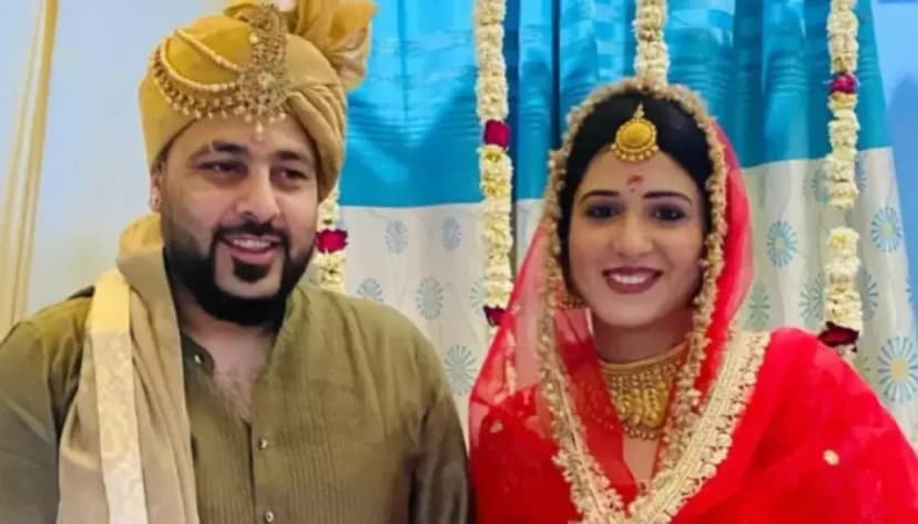 Badshah and Isha Rikhi Unfollow Each Other Amid Split Rumors