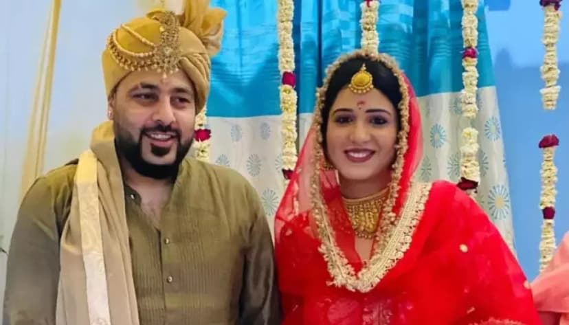 Badshah's Wife Shares Cryptic Posts Amid Troubled Marriage