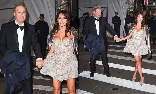 Hilaria Baldwin Amused by Paparazzi Demands at Gotham Awards
