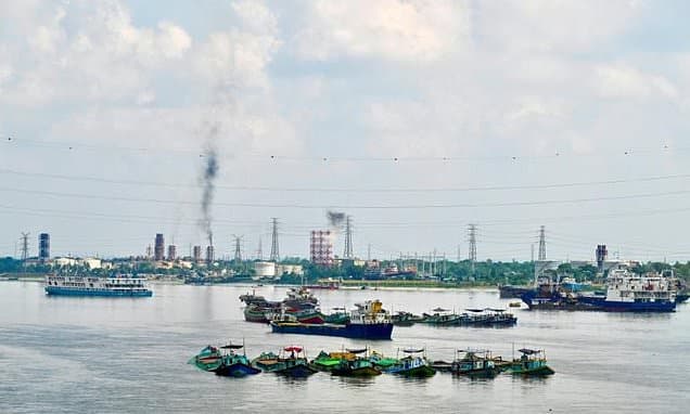 Bangladesh Inks Landmark 30-Year Port Deal with Maersk