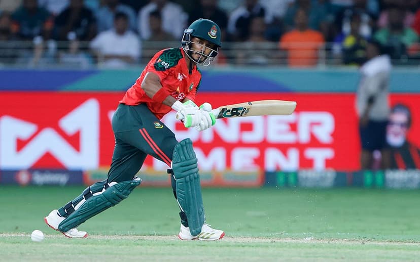 Bangladesh falters in Zimbabwe chase after missed opportunity