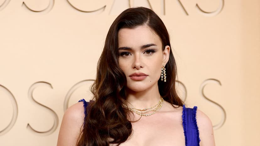 Barbie Ferreira's Glam Transformation Stuns at Oscars