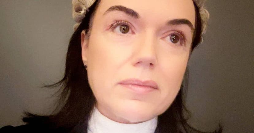 From Courtroom to Pole: Lawyer's New Passion