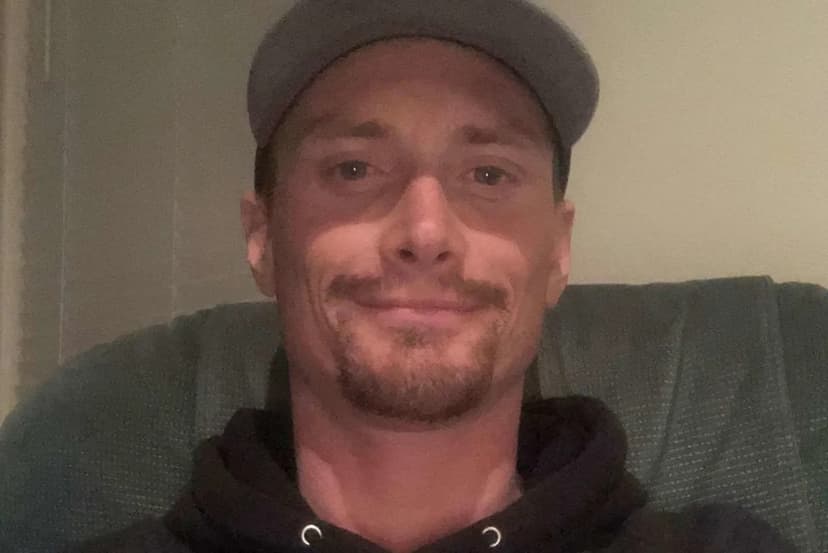 BASE Jumper's Chute Fails in Utah Canyon