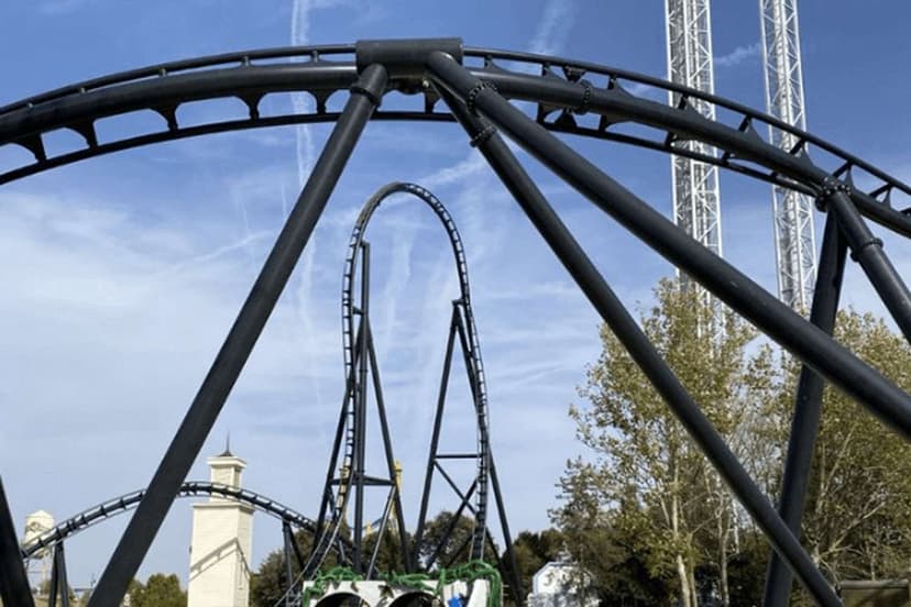 Man Fractures Legs on Spain's Batman Coaster