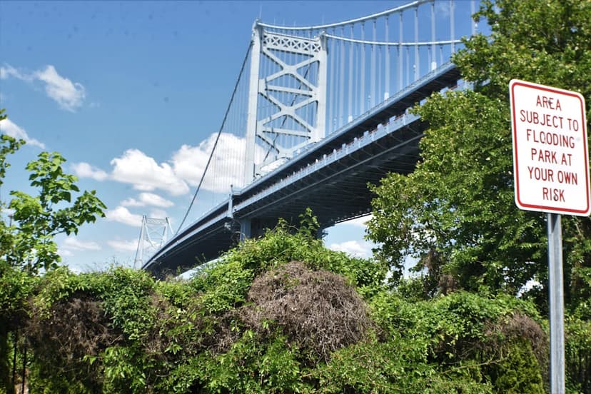 Ben Franklin Bridge: Party on the Parkway!