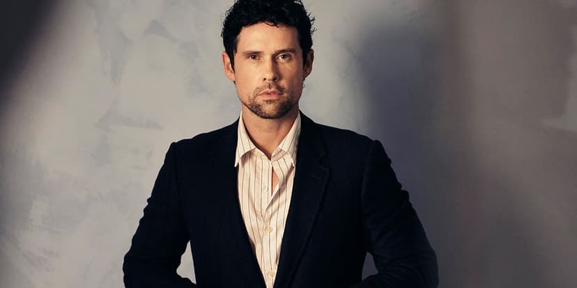 Actor Trades Hollywood for Small Town Life