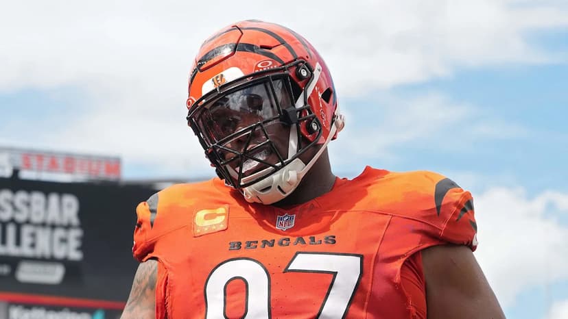 Bengals Lineman Dexter Lawrence Urged to 'Step Up'