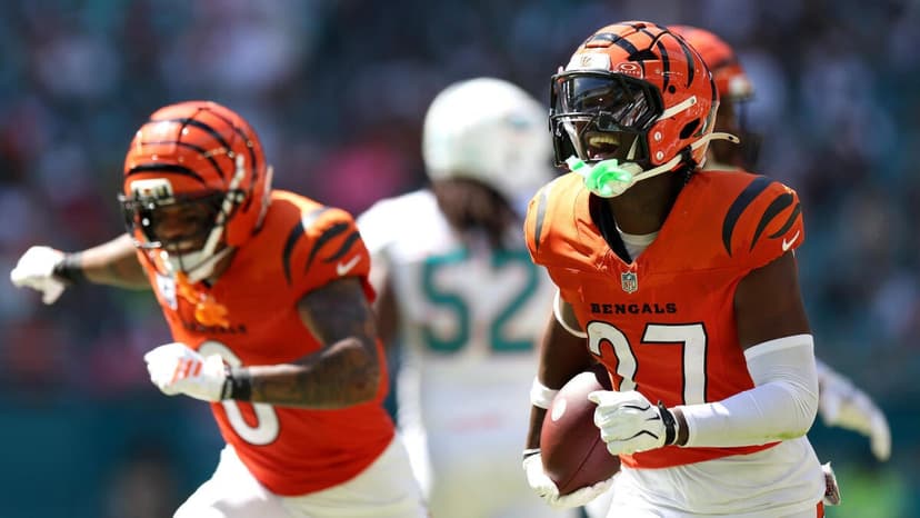 Bengals' Safety Exploits QB's Tell for Picks
