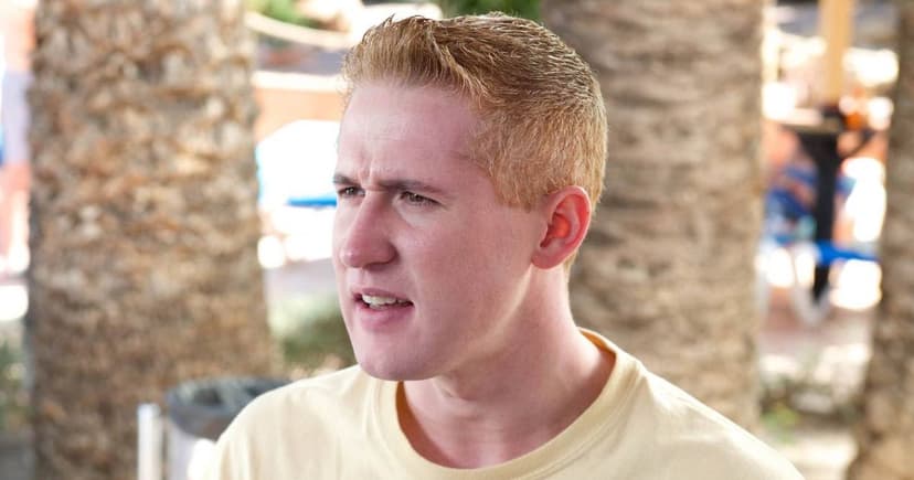 Benidorm Star's Unrecognizable New Look for London Play