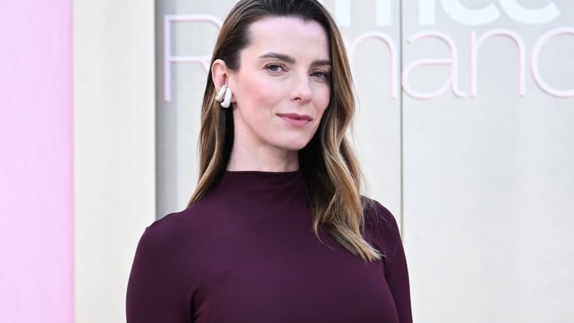 Betty Gilpin's Wild Birth Scene Explained