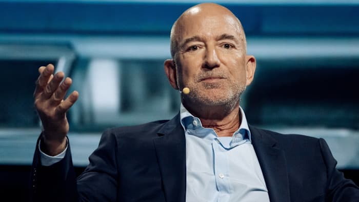 Bezos Recruits xAI Co-Founder for Secret AI Project