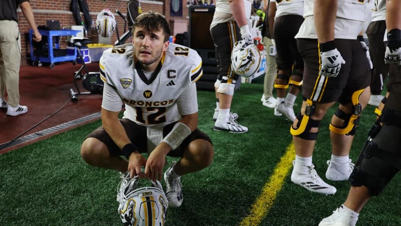 College Football Clock Chaos: Big Ten's Time Discrepancy Stuns Fans