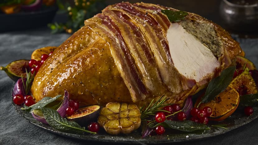 Avian Flu Threatens UK Christmas Dinners
