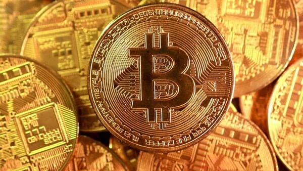 Bitcoin Slumps: 2026 Price Forecasts Plummet