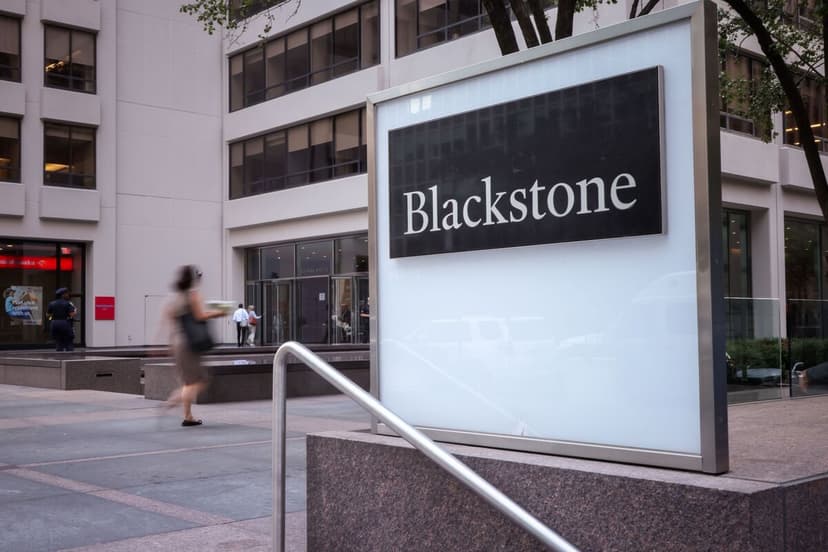 Blackstone's BCRED Fund Sees First Monthly Loss in Over 3 Years
