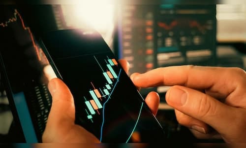 Oil Surge, Credit Strain Echo 2008 Crisis?