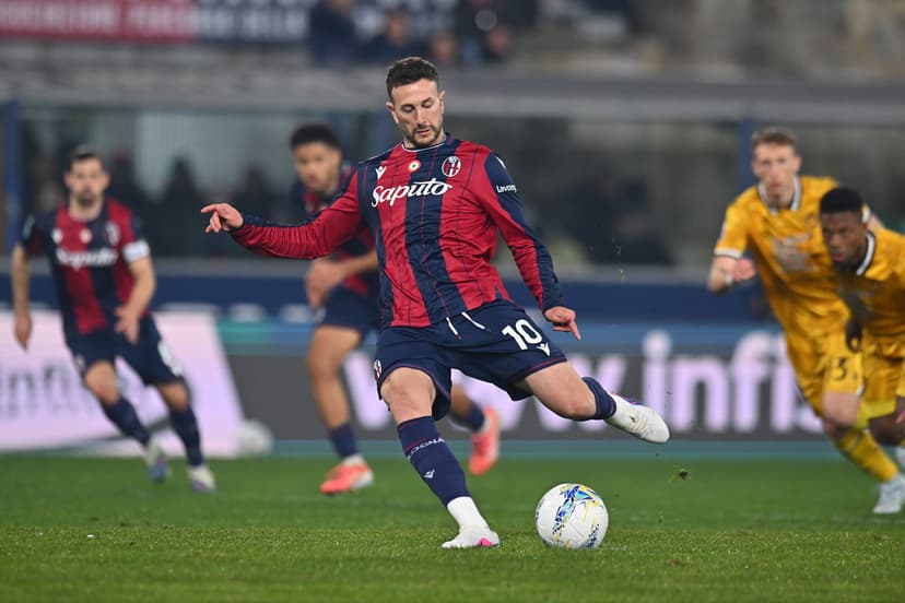 Bernardeschi penalty gives Bologna vital win