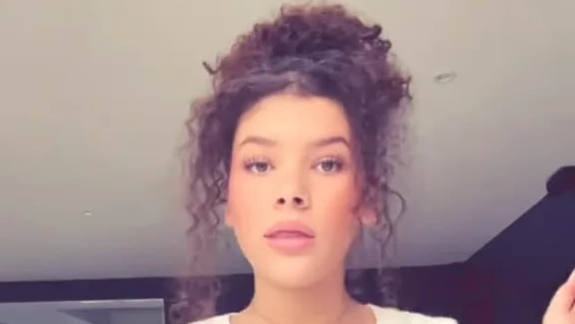 Boyzone Star's Daughter Complains: Dad Sells Out Stadiums, I Work Min Wage