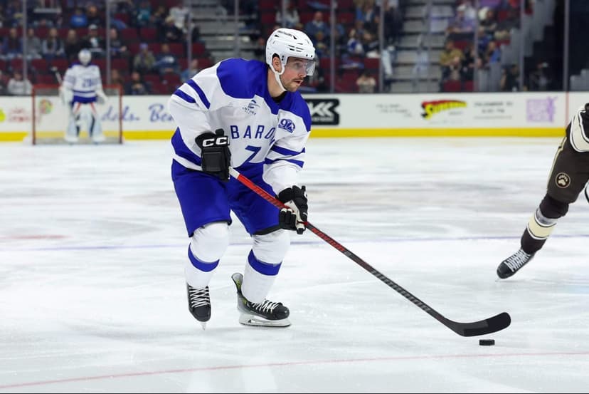 Veteran's Second Chance: Smith Back with Blue Jackets