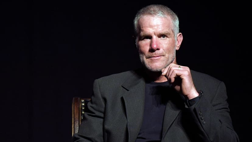Brett Favre Reveals Parkinson's Diagnosis in Congress