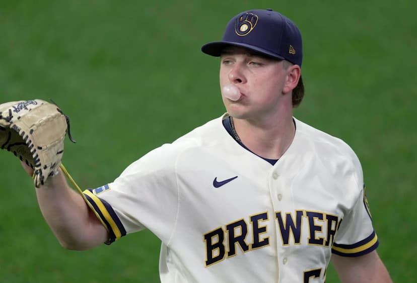 Brewers Face Mets in Crucial Road Series