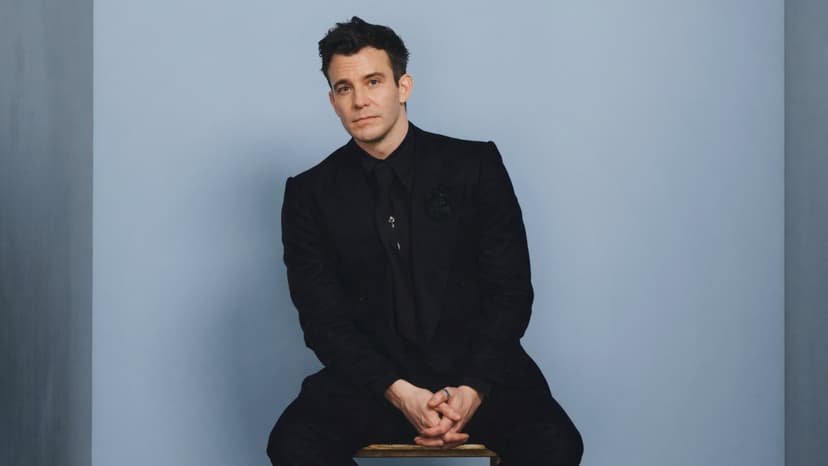 Bridgerton Actor's Press Tour 'Mental Gymnastics'