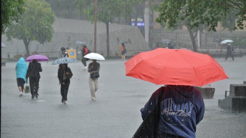 Brisbane Chills: Rain to Dampen Spring Temps