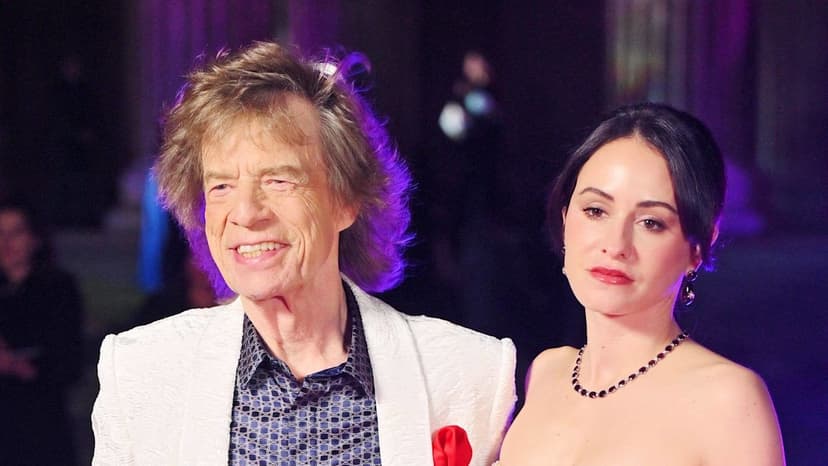 Stars Dazzle at British Museum Red Gala