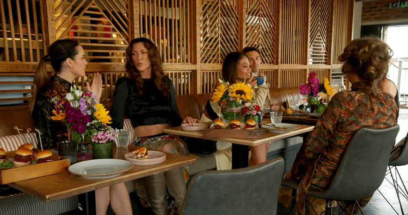 British vs. American Emotions: A Dramatic Unveiling