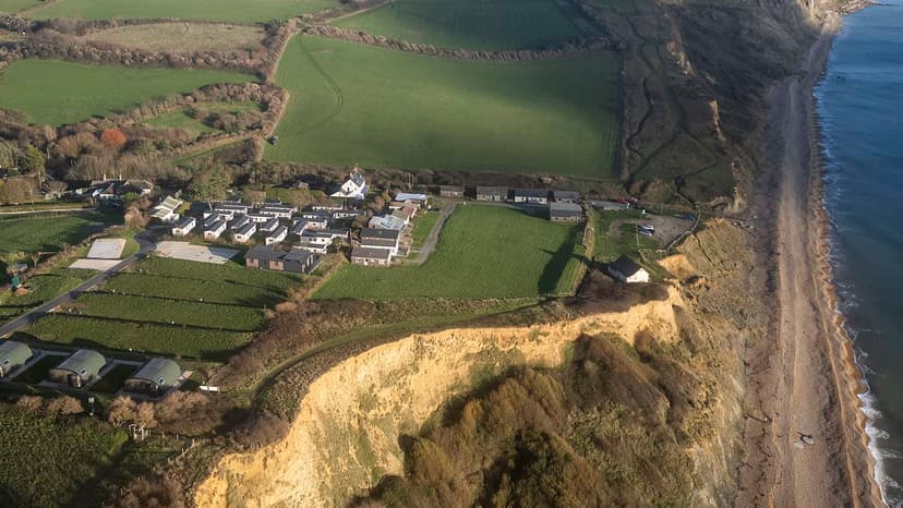 Broadchurch Clifftop Lodges Spark Jurassic Coast Fears