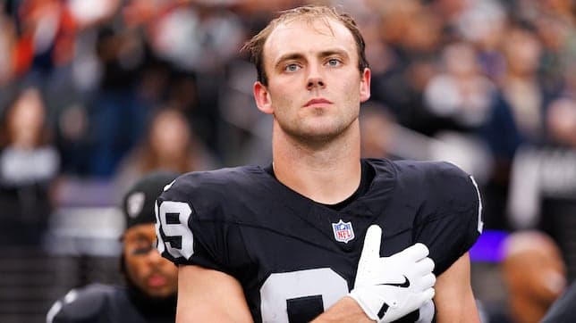 Bowers Nearing Return for Raiders' Winning Streak