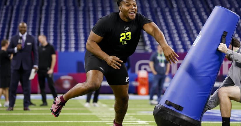 Broncos Trade Up for Texas A&M DT Tyler Onyedim