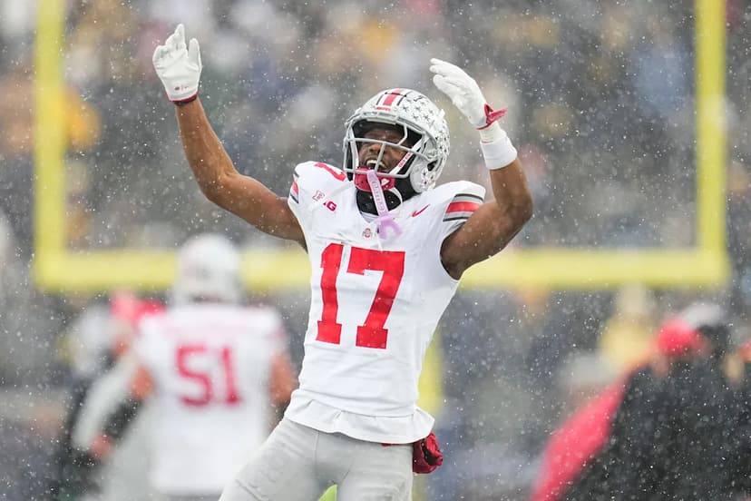Buckeyes Maul Michigan, Eye Big Ten Title