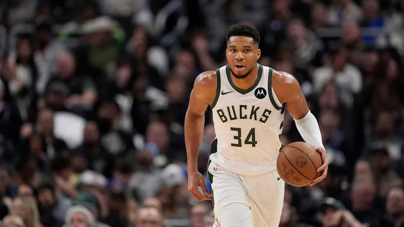 Bucks and Cavaliers Clash in High-Stakes Eastern Conference Showdown