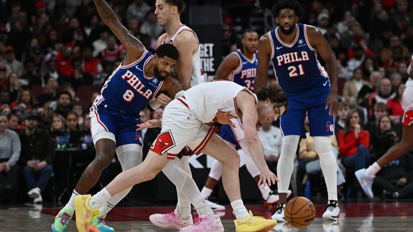 Smith's Dunk Ignites Bulls' Comeback Over Embiid's 76ers