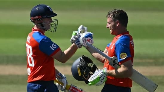 Buttler Blitz: England Crushes India in T20 Stunner
